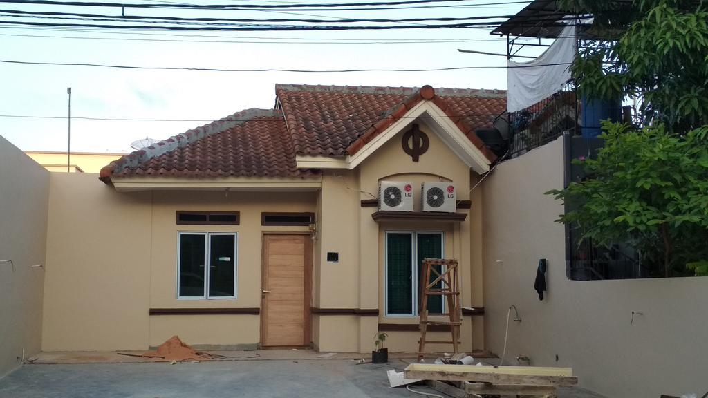 Guest house Sleeprest - Plamo Garden Batam